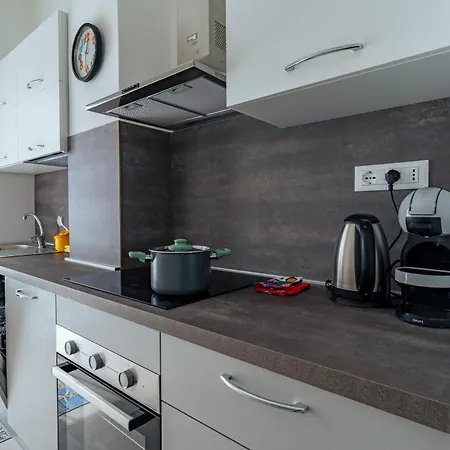 Apartamento Da Iucci Relax Autentico A Pochi Minuti Dal Mare *